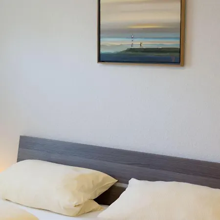 Ferienwohnung-zeppelinstek Appartement *